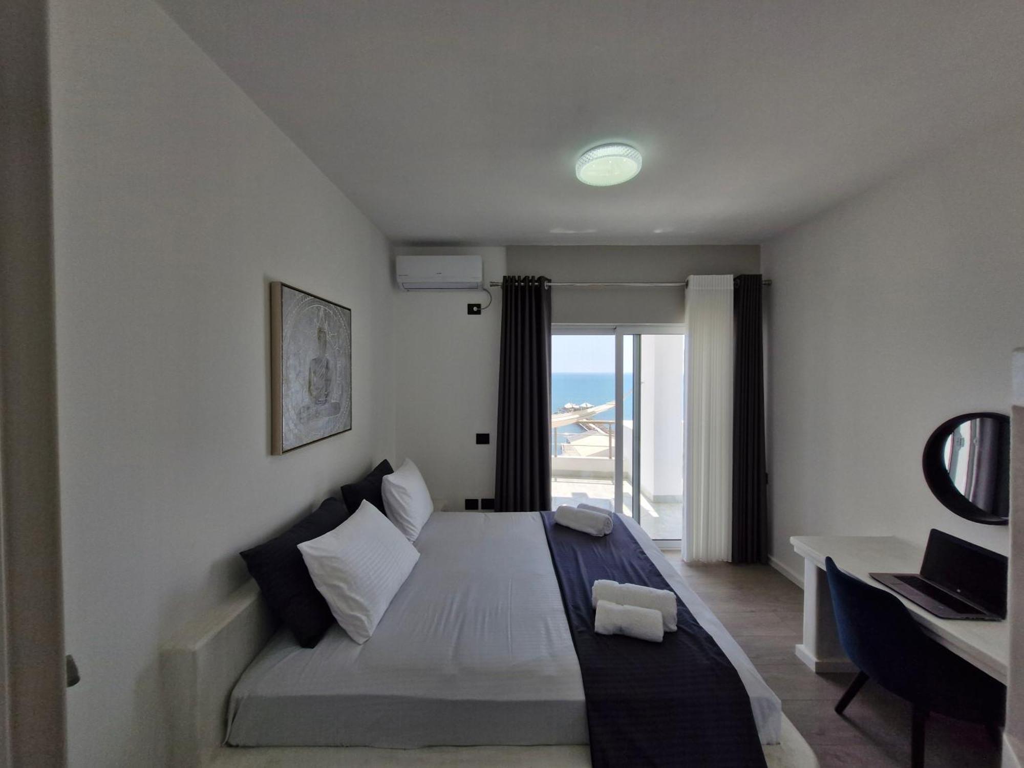Luxury Penthouse Vila Durrës Exterior foto
